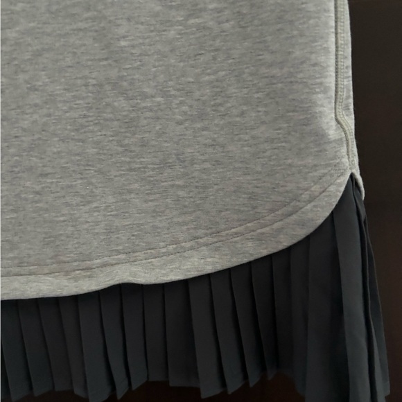 Ivivva Girls Short Sleeve Gray Casual Dress With Cute Ruffle Detail. Size 8. - Picture 6 of 6